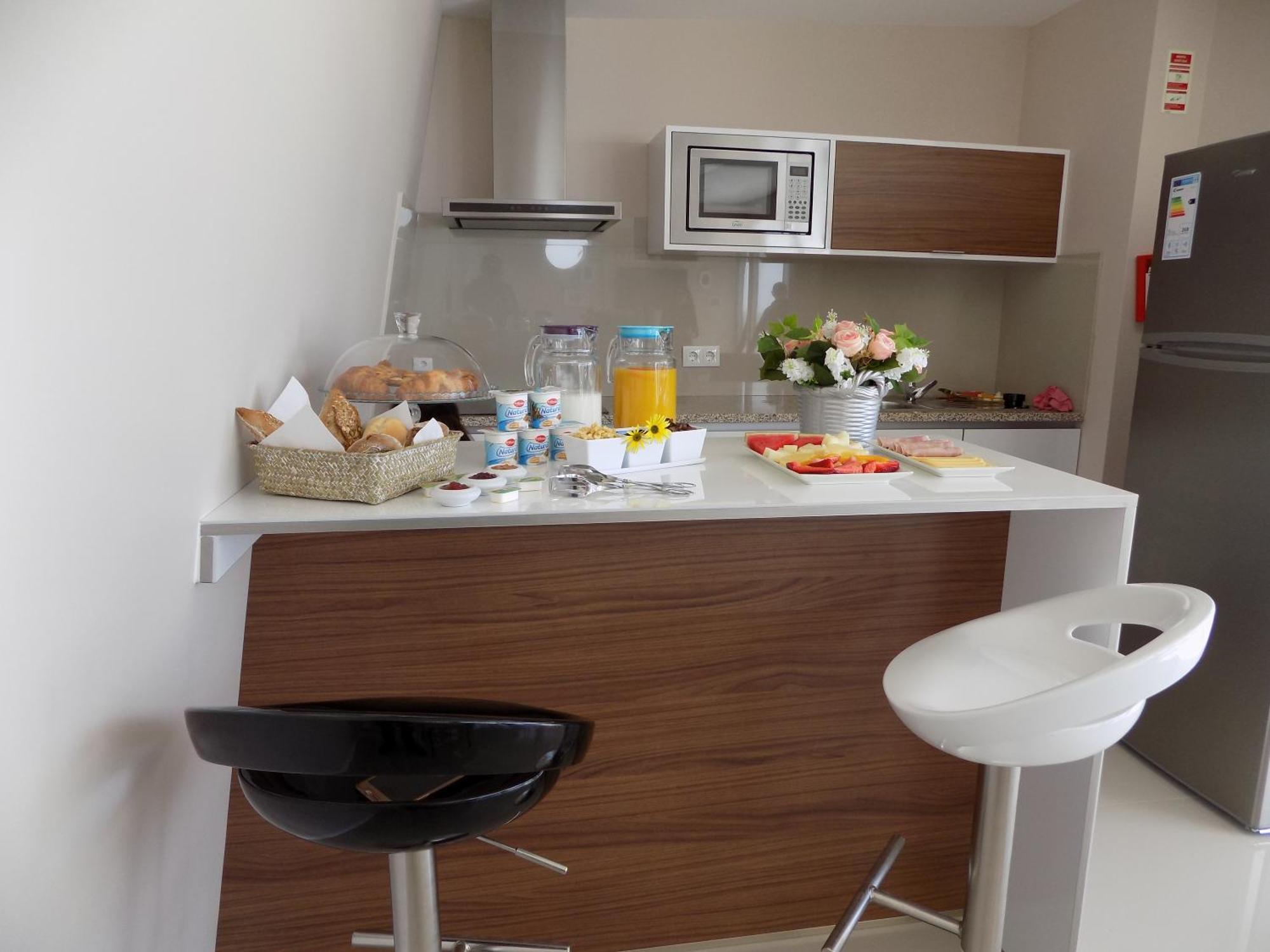 Cmb Guesthouse Apúlia 外观 照片