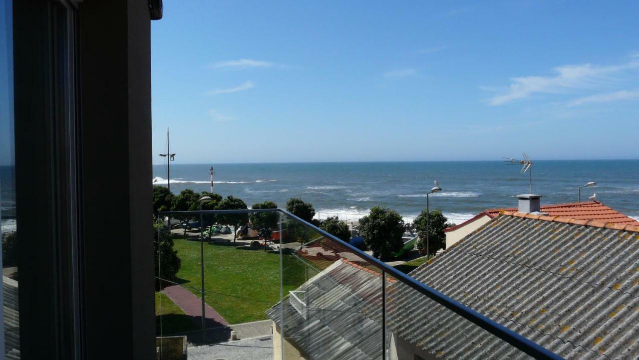 Cmb Guesthouse Apúlia 外观 照片