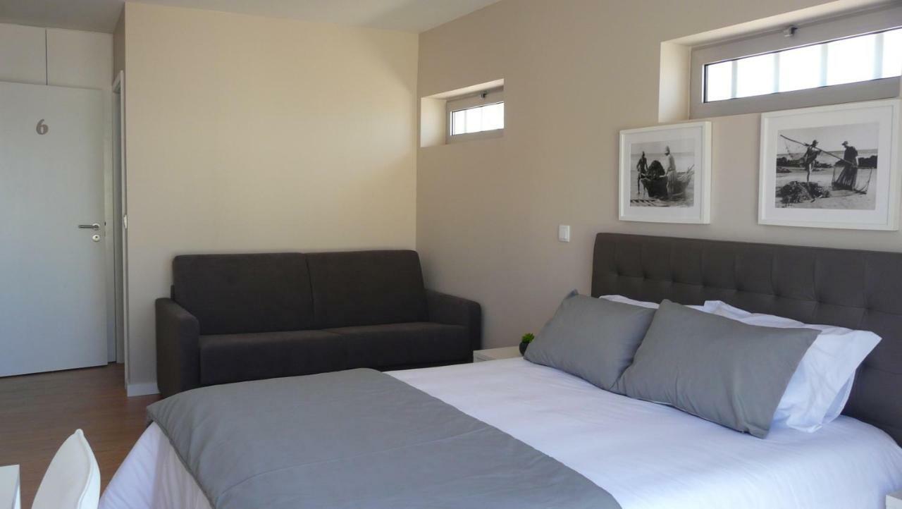 Cmb Guesthouse Apúlia 外观 照片