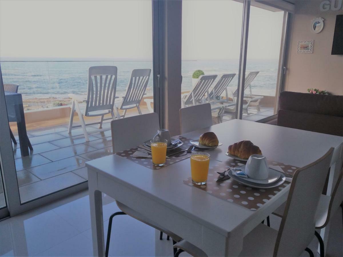 Cmb Guesthouse Apúlia 外观 照片