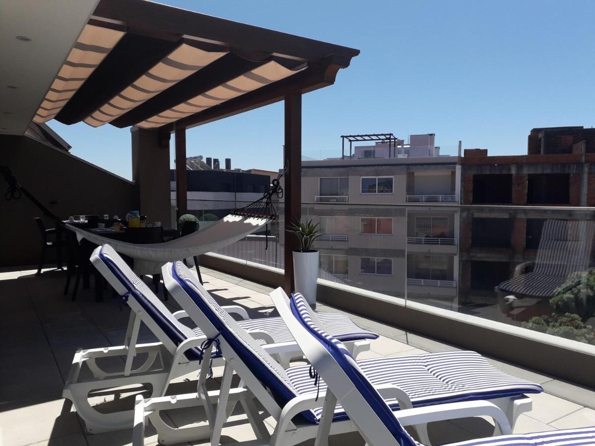 Cmb Guesthouse Apúlia 外观 照片