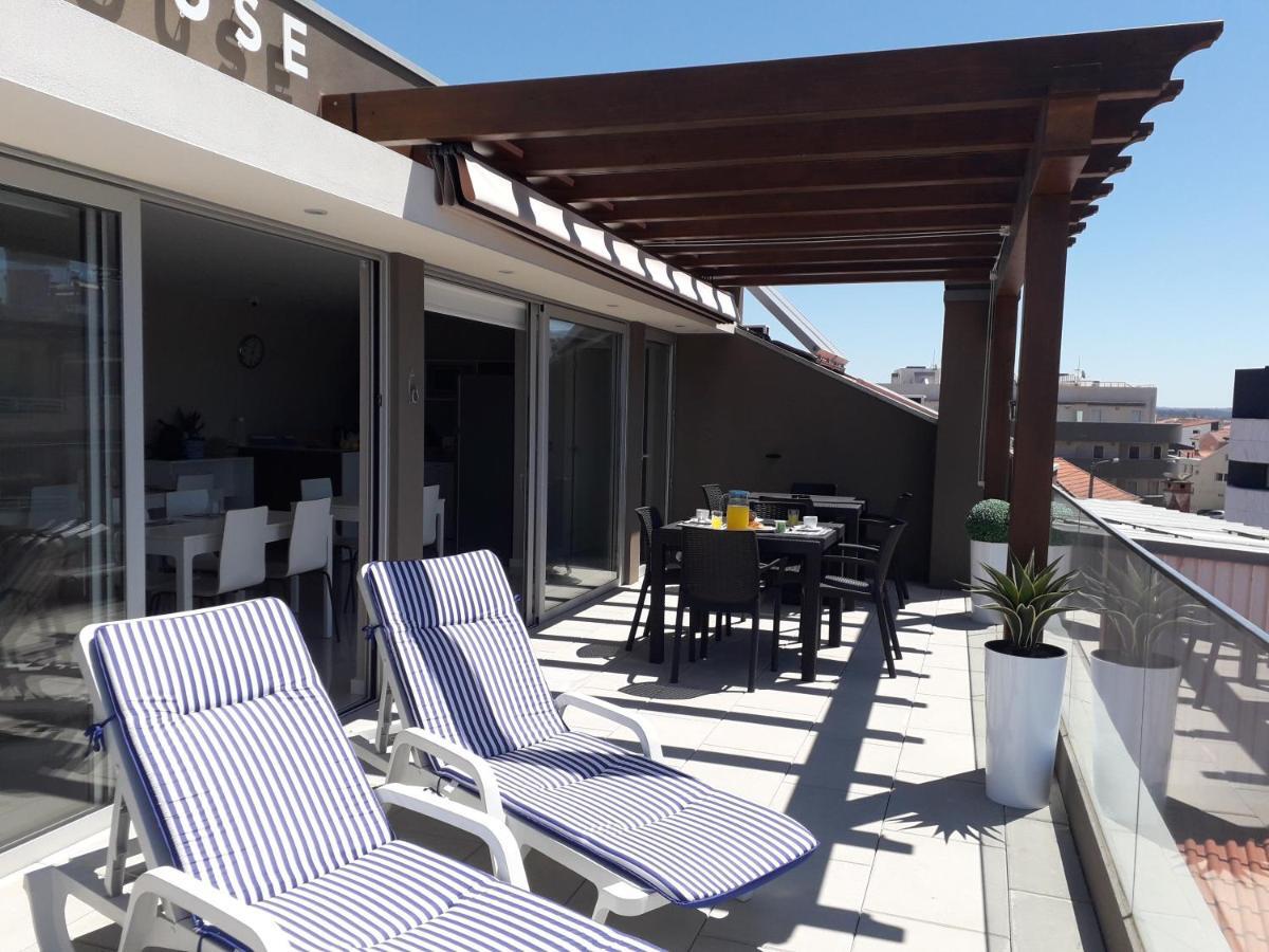 Cmb Guesthouse Apúlia 外观 照片